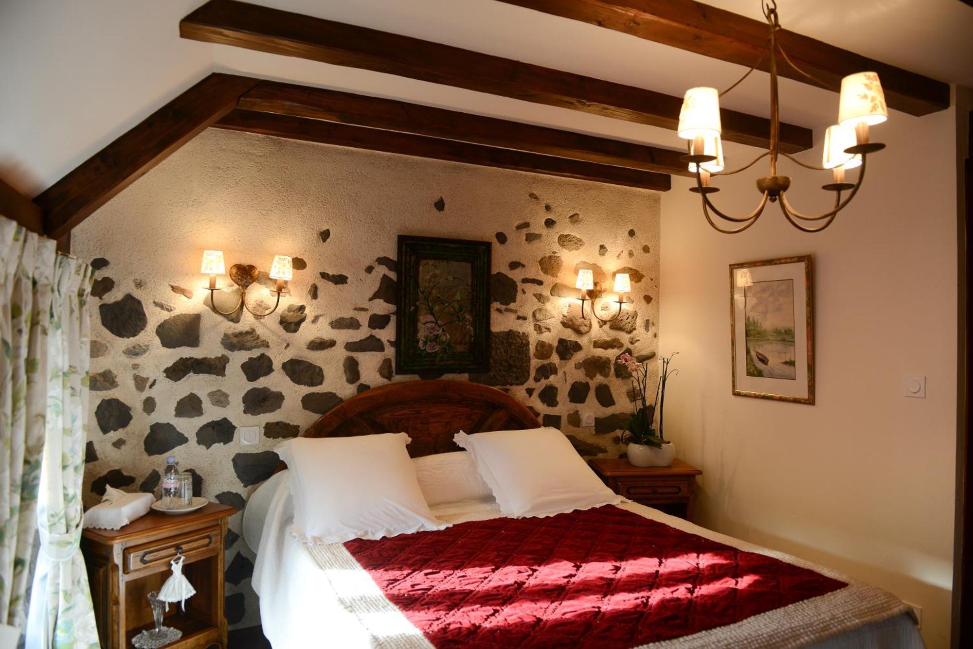 L'Escale De Camille Hotel Murat  Luaran gambar