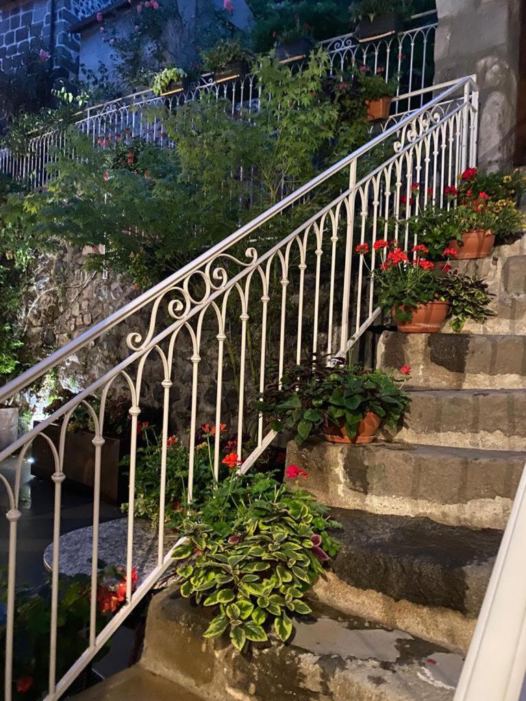 L'Escale De Camille Hotel Murat  Luaran gambar