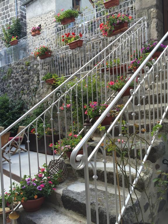 L'Escale De Camille Hotel Murat  Luaran gambar
